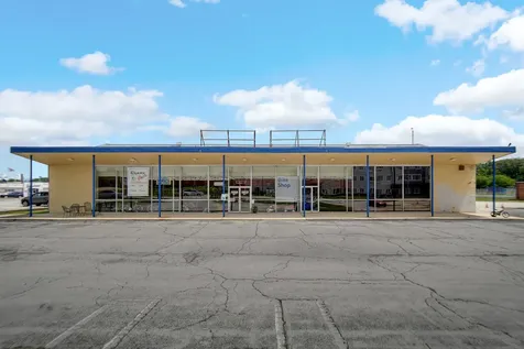 1025 Dixie Highway Chicago Heights IL 60411