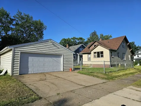 1701 28TH Street Rock Island IL 61201