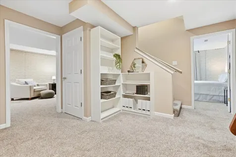 3402 Crossgate Drive Bloomington IL 61704