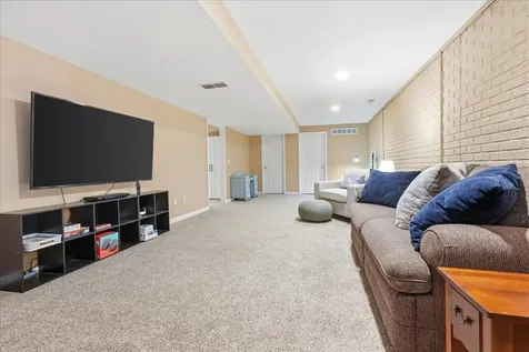 3402 Crossgate Drive Bloomington IL 61704