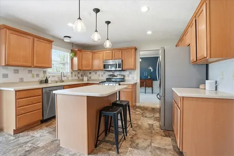 3402 Crossgate Drive Bloomington IL 61704