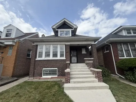 1518 North Laramie Avenue Chicago IL 60651