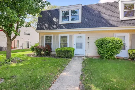 21 Fernwood Drive Bolingbrook IL 60440