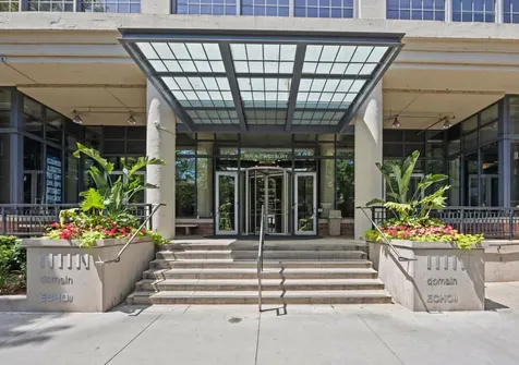 900 North Kingsbury Street Chicago IL 60610