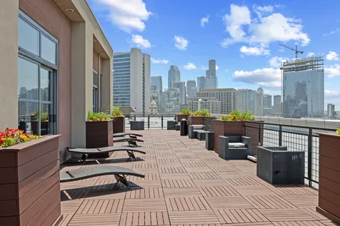 900 North Kingsbury Street Chicago IL 60610