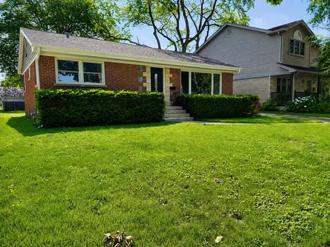 307 North Fairview Avenue N Mount Prospect IL 60056