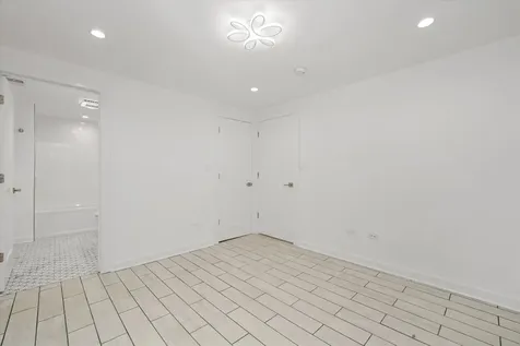 2203 West Giddings Street Chicago IL 60625