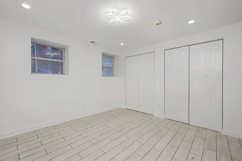 2203 West Giddings Street Chicago IL 60625