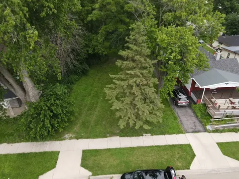 305 South Illinois Street Streator IL 61364