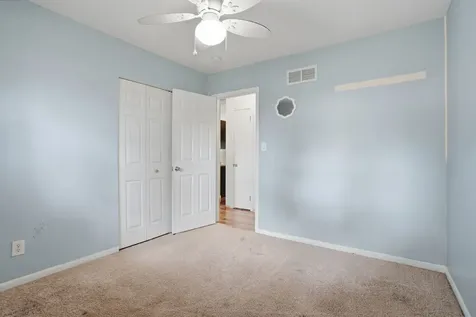 4628 50TH Street Moline IL 61265