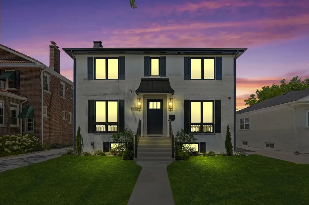 1700 Courtland Avenue Park Ridge IL 60068