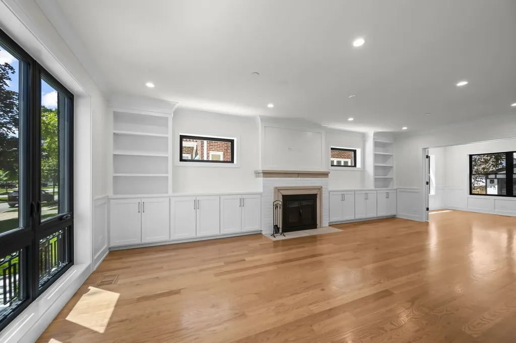 1700 Courtland Avenue Park Ridge IL 60068