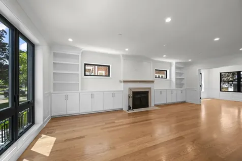 1700 Courtland Avenue Park Ridge IL 60068