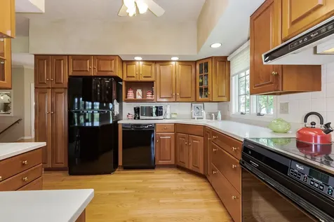 581 Fairway Drive El Paso IL 61738