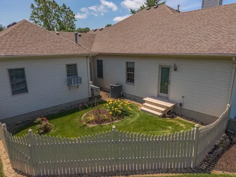 581 Fairway Drive El Paso IL 61738