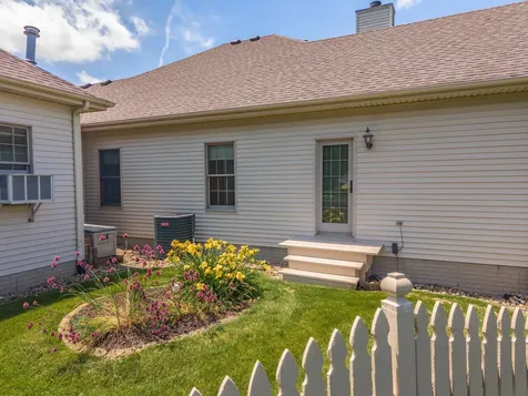 581 Fairway Drive El Paso IL 61738