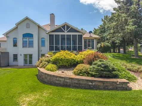 581 Fairway Drive El Paso IL 61738