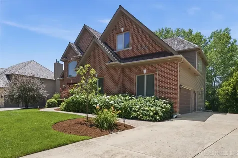 632 Waters Edge Drive South Elgin IL 60177