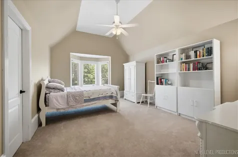 632 Waters Edge Drive South Elgin IL 60177