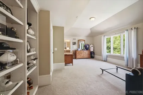 632 Waters Edge Drive South Elgin IL 60177