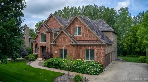 632 Waters Edge Drive South Elgin IL 60177