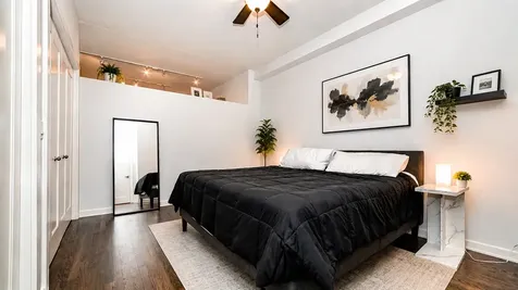 6 North Michigan Avenue Chicago IL 60602