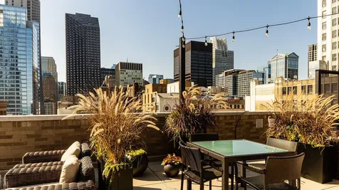 6 North Michigan Avenue Chicago IL 60602