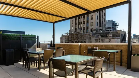6 North Michigan Avenue Chicago IL 60602