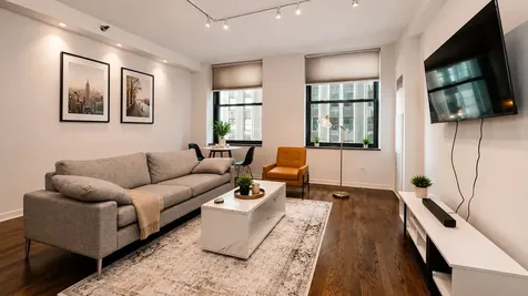 6 North Michigan Avenue Chicago IL 60602