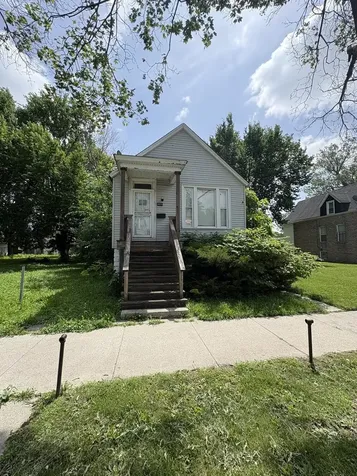 6925 South May Street Chicago IL 60621
