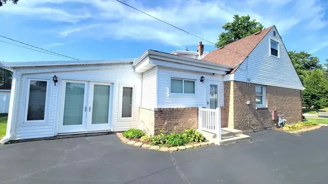 11022 Massasoit Chicago Ridge IL 60415