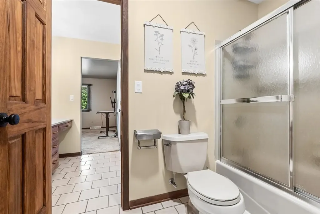 11S514 Webster Lane Naperville IL 60564