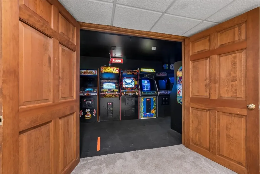 11S514 Webster Lane Naperville IL 60564