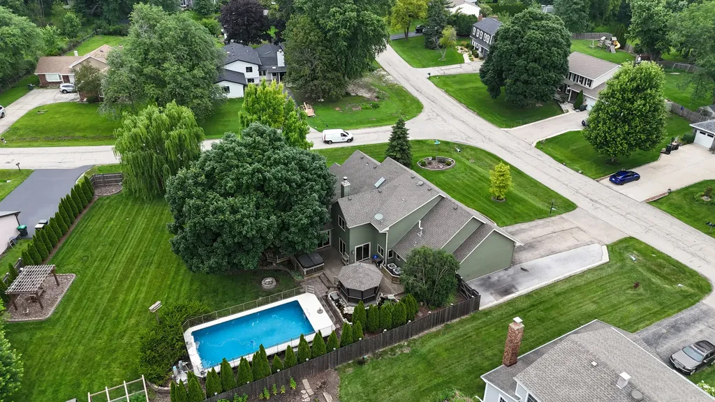11S514 Webster Lane Naperville IL 60564