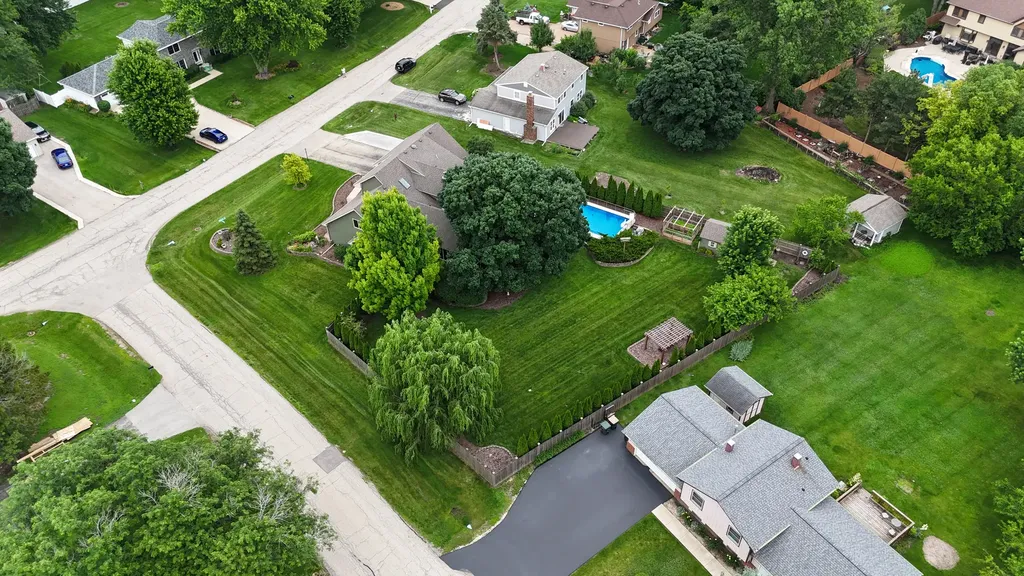 11S514 Webster Lane Naperville IL 60564