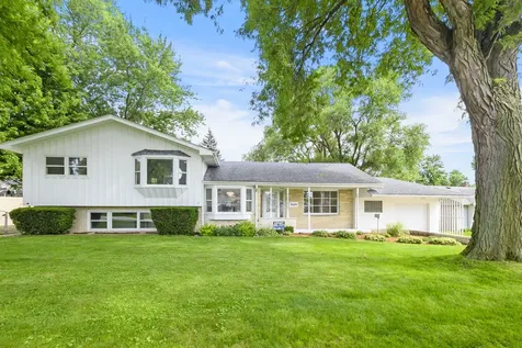 4915 Spring Road Oak Lawn IL 60453