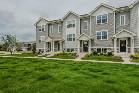 2121 Sassafras Way Wonder Lake IL 60097