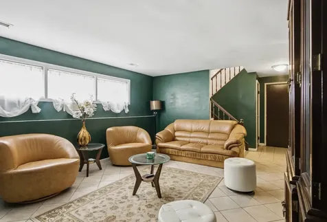 17731 Arlington Drive Country Club Hills IL 60478