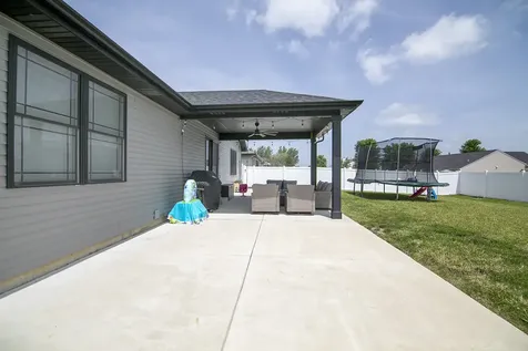 2254 Trappers Lane Bourbonnais IL 60914