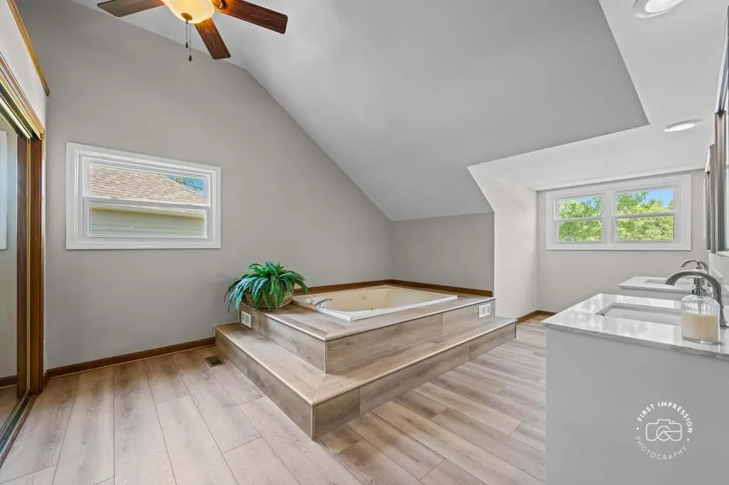 2440 Rio Grande Circle Naperville IL 60565
