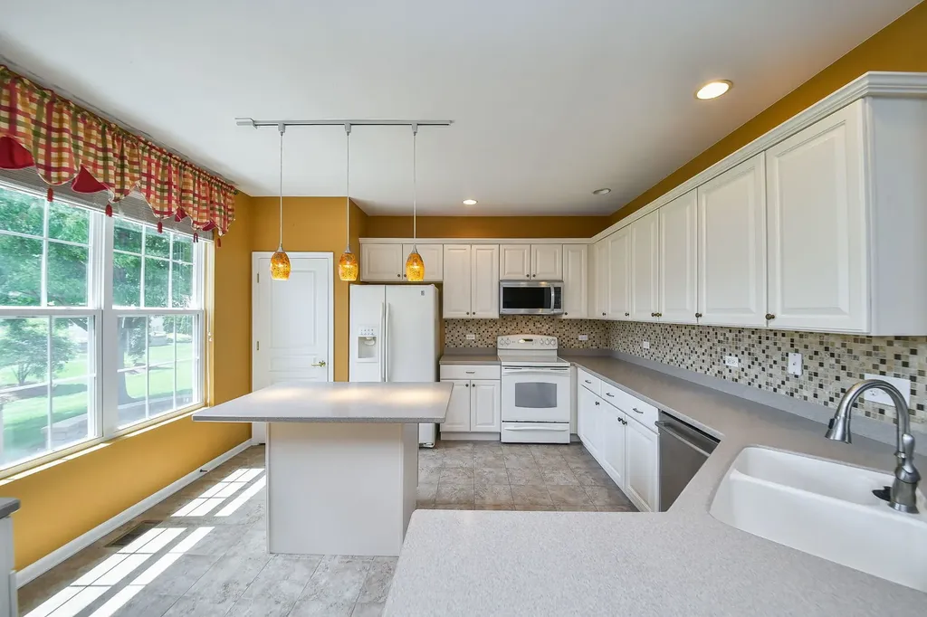 11665 Windsor Drive Huntley IL 60142