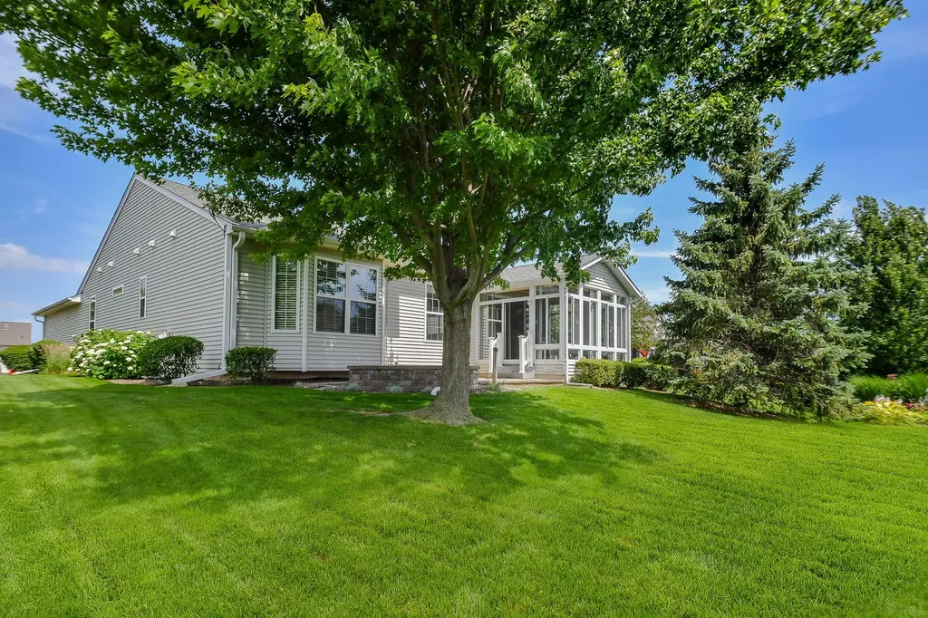 11665 Windsor Drive Huntley IL 60142