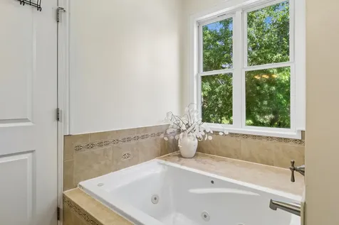 34450 North Sunshine Lane Ingleside IL 60041