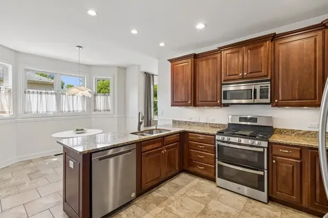 34450 North Sunshine Lane Ingleside IL 60041