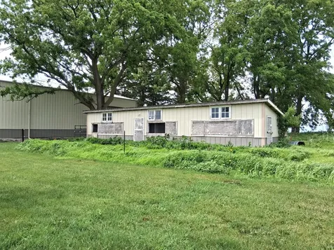 21980 North 800 Avenue Kewanee IL 61443