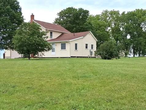 21980 North 800 Avenue Kewanee IL 61443