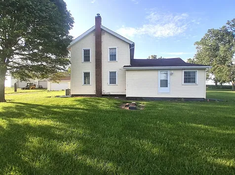 21980 North 800 Avenue Kewanee IL 61443