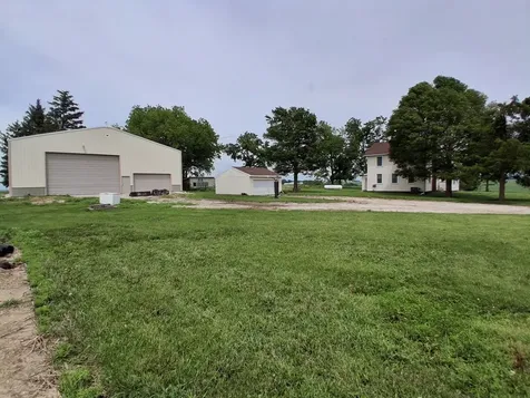 21980 North 800 Avenue Kewanee IL 61443
