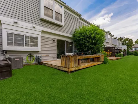 1523 Apple Grove Lane Westmont IL 60559