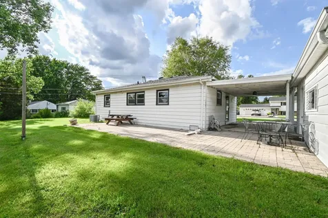 35211 North Edgewater Lane Ingleside IL 60041